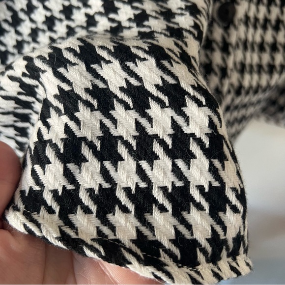 Jess Lea Sonoma Houndstooth Shacket - Picture 8 of 16